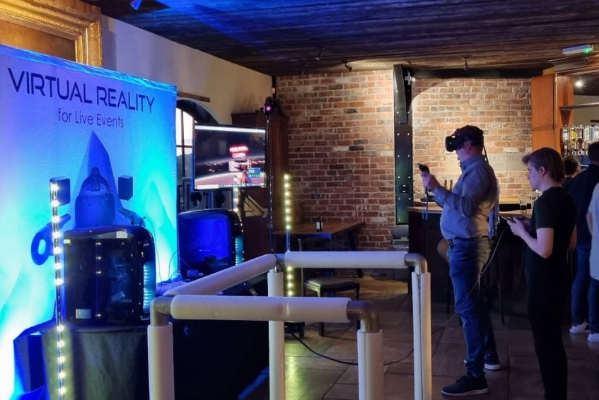Reality 3D two player VR set up